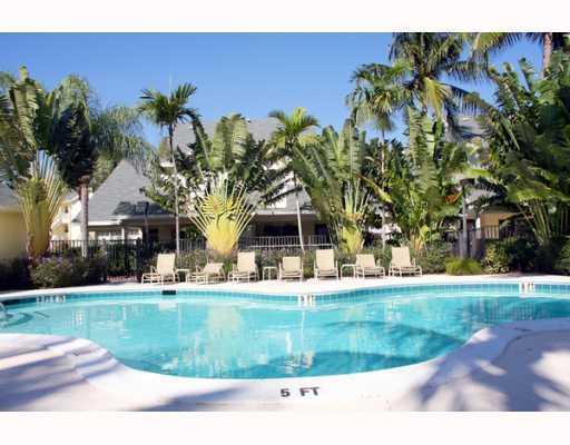 6324 La Costa Drive F