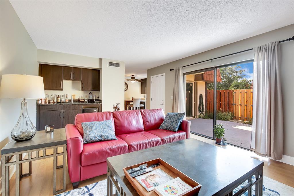 3118 Spanish Wells Drive 15-B