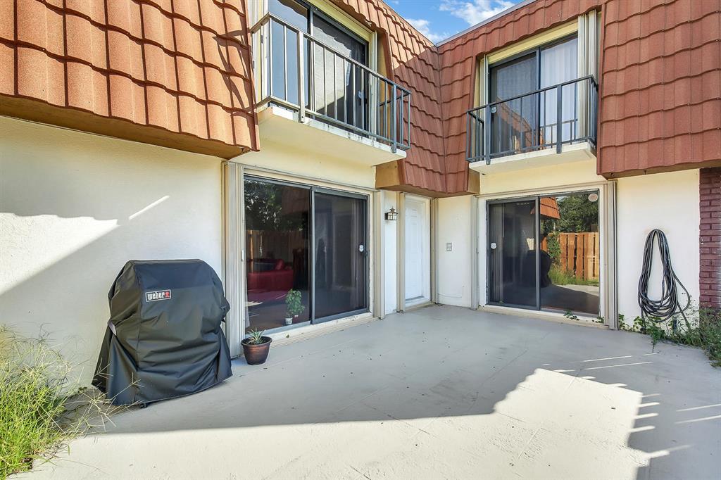 3118 Spanish Wells Drive 15-B