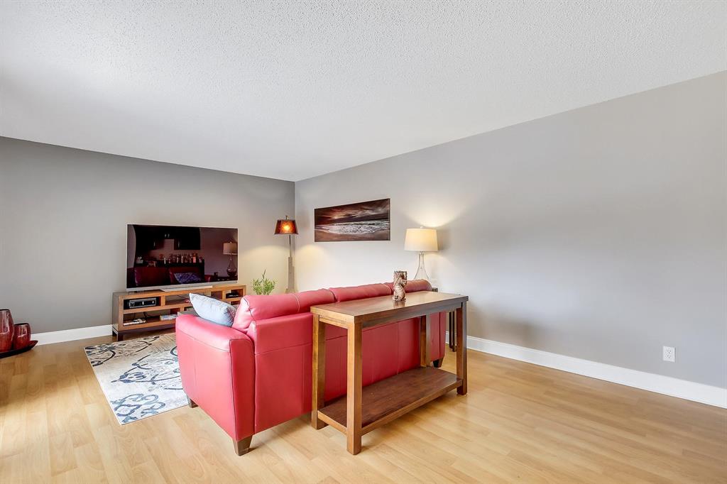 3118 Spanish Wells Drive 15-B