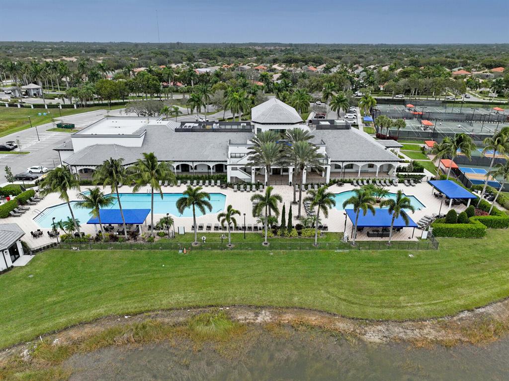 8475 Siciliano Street