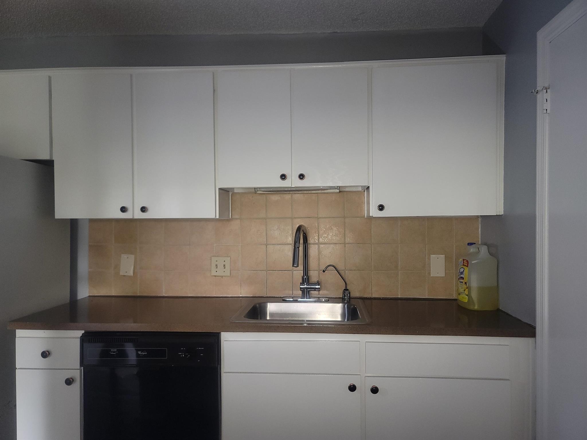 2303 N Congress Avenue 22