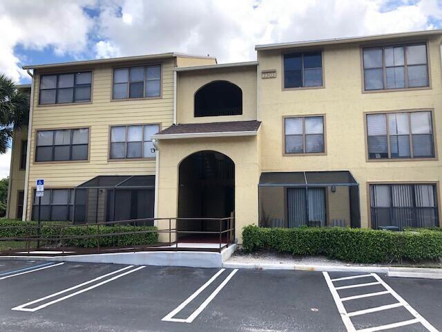 2303 N Congress Avenue 22