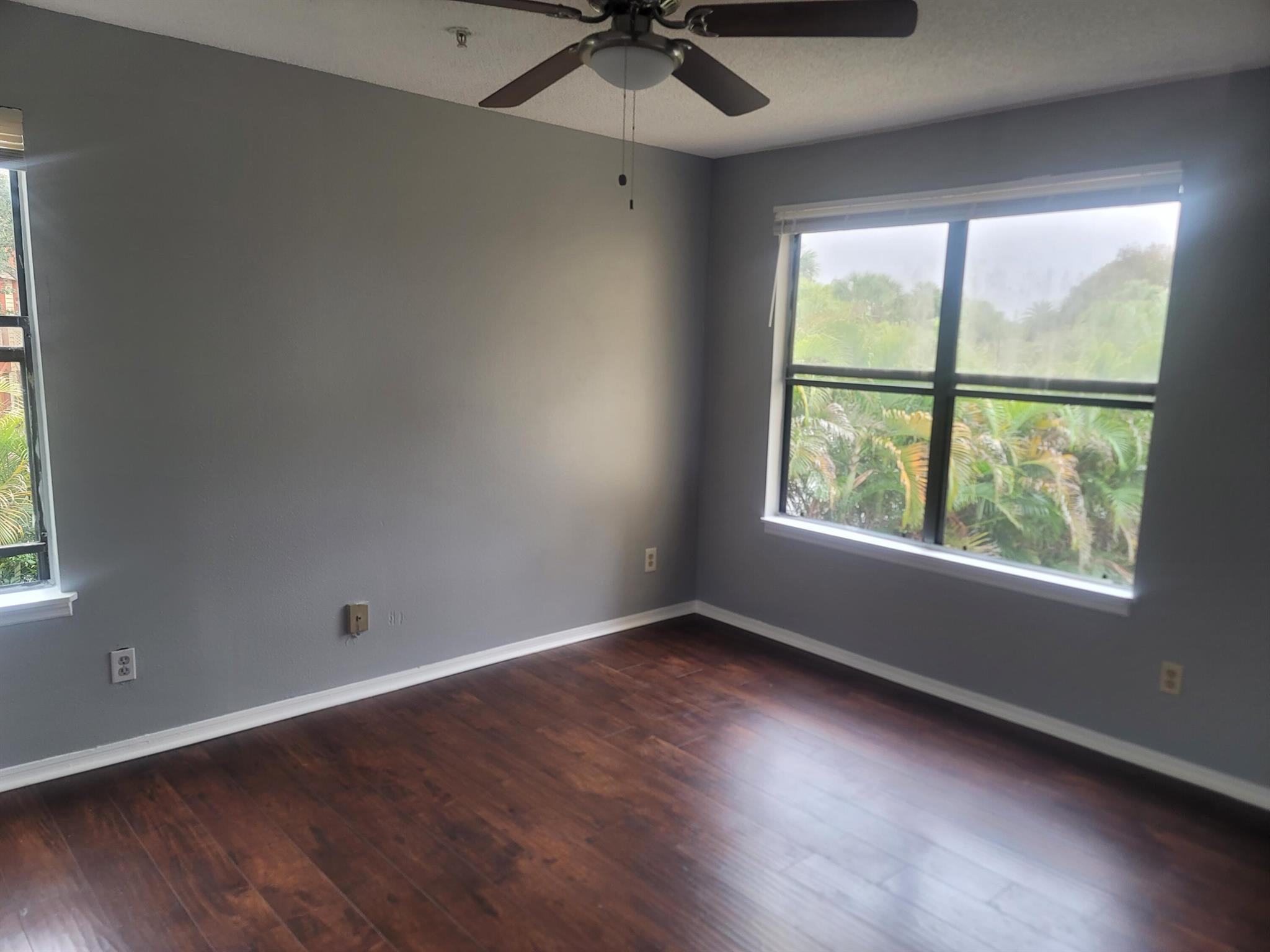 2303 N Congress Avenue 22