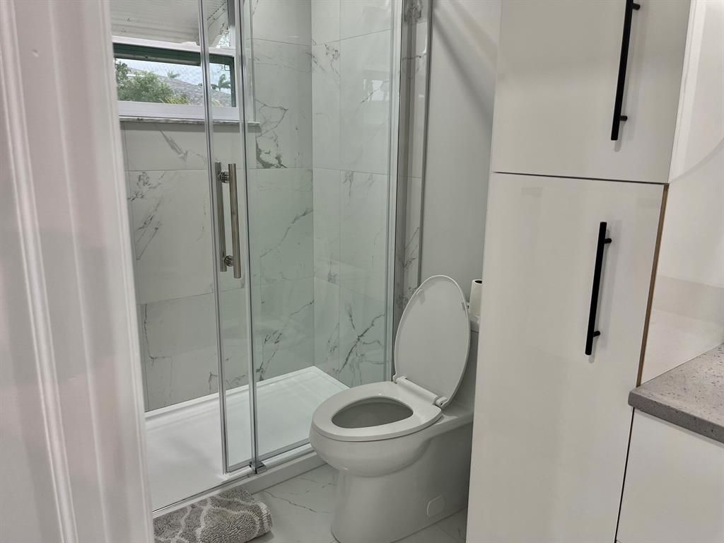 1385 High Point Boulevard W A