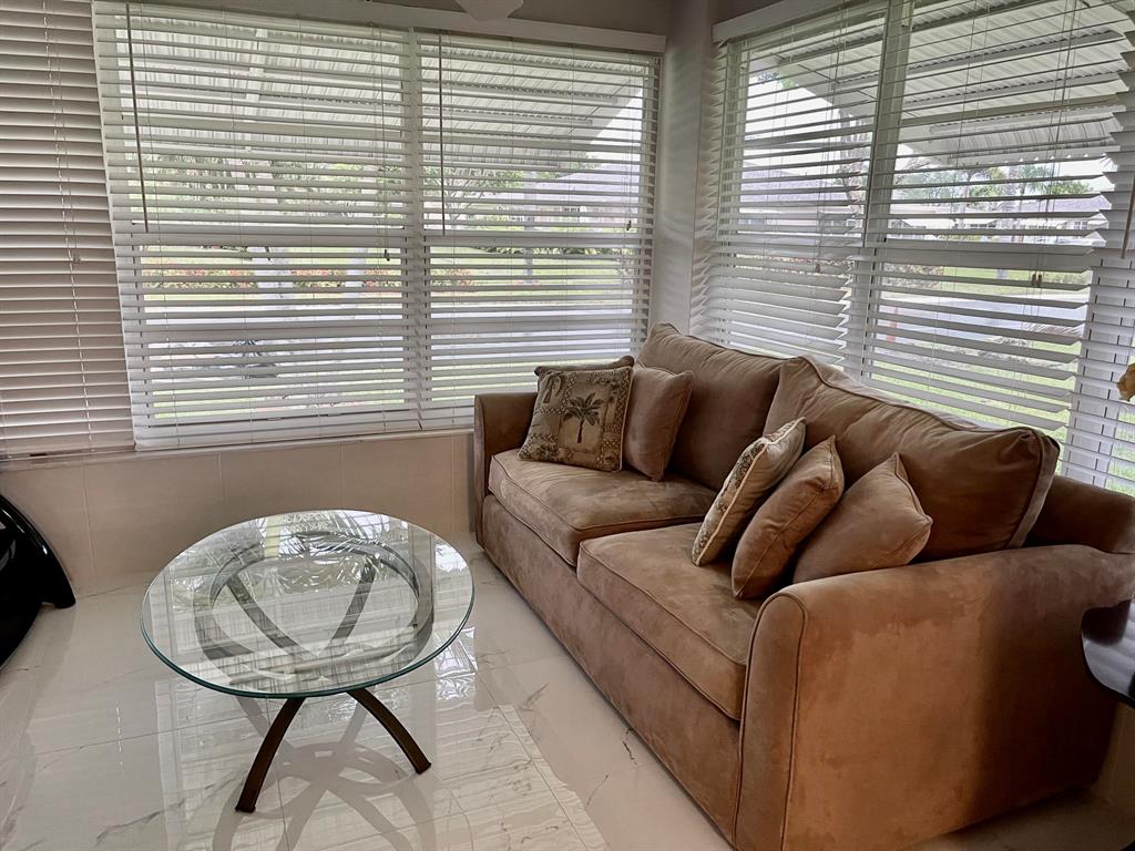 1385 High Point Boulevard W A