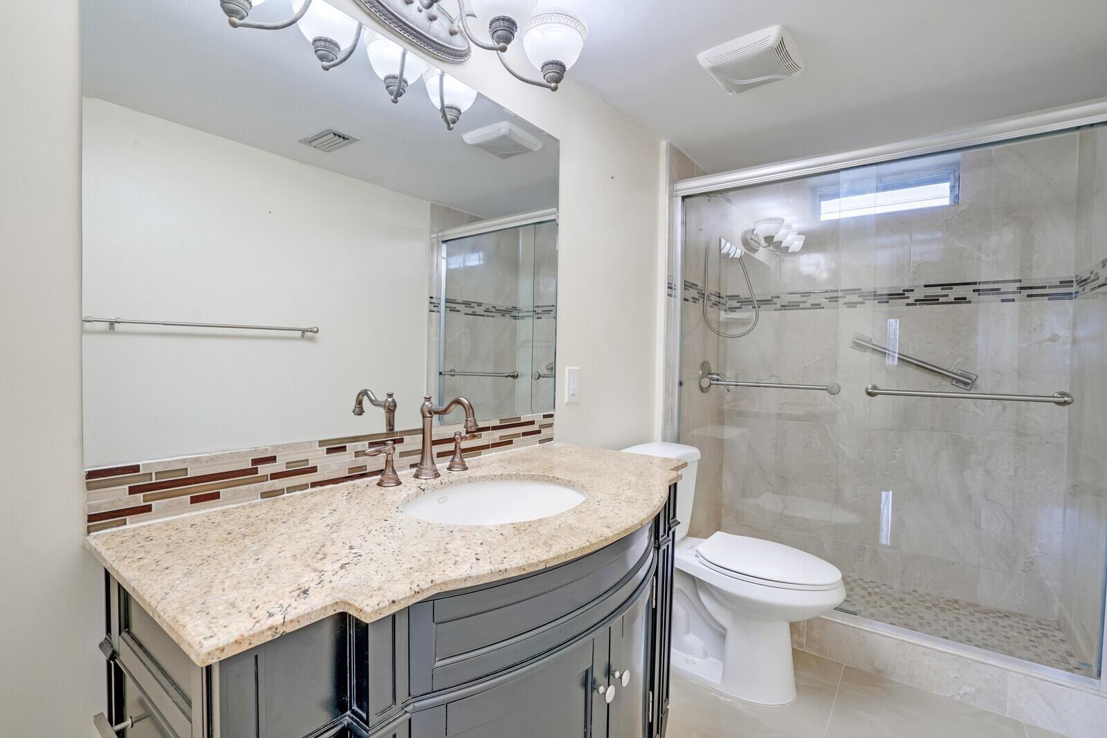 2520 NE 1st Court 405