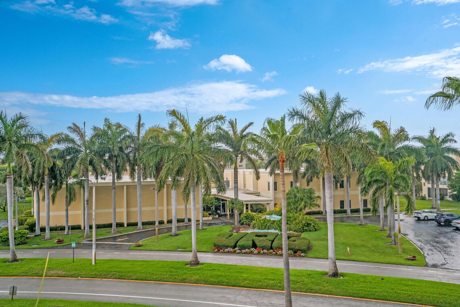 2520 NE 1st Court 405