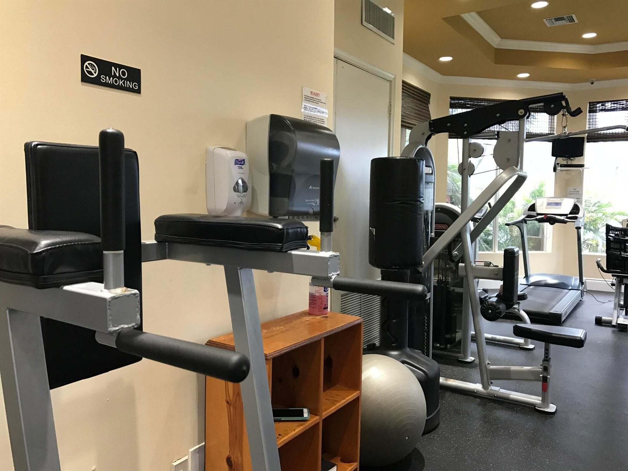 1915 Lavers Circle E311