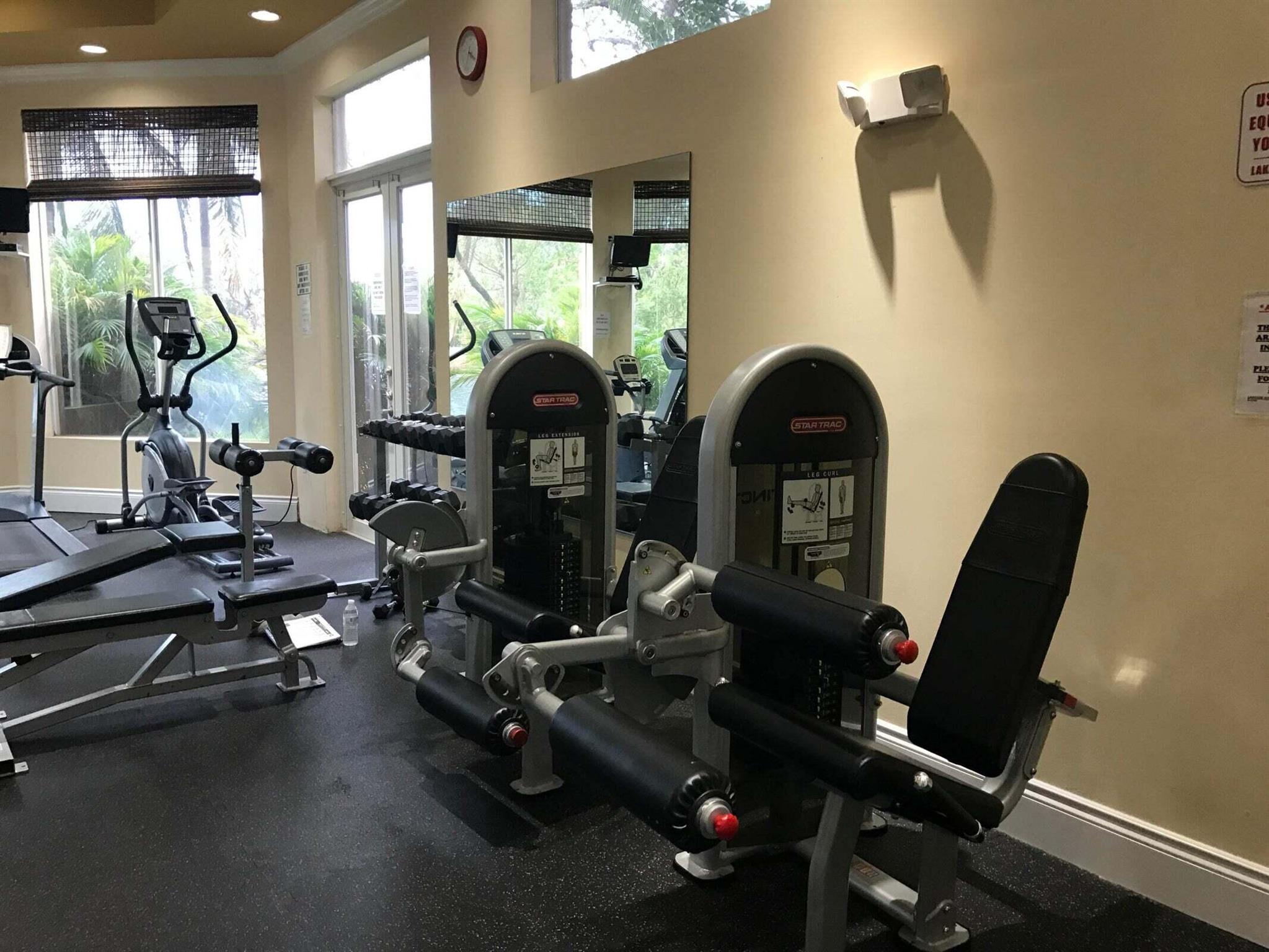 1915 Lavers Circle E311