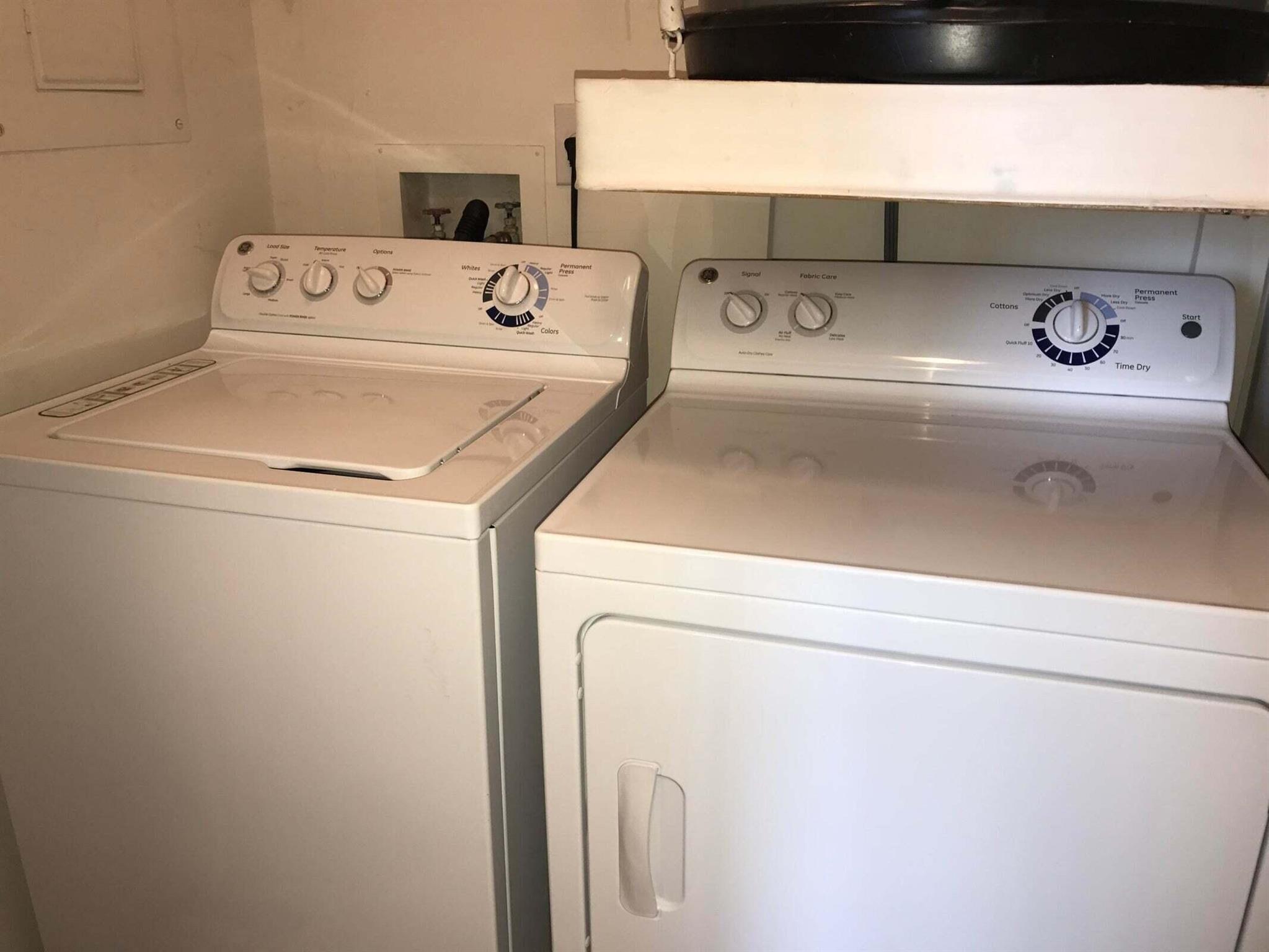 1915 Lavers Circle E311