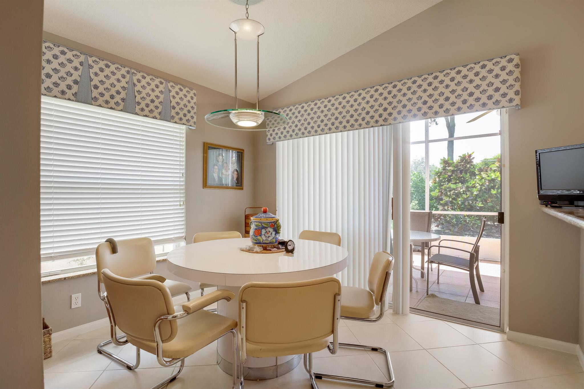 5166 Pelican Cove Drive