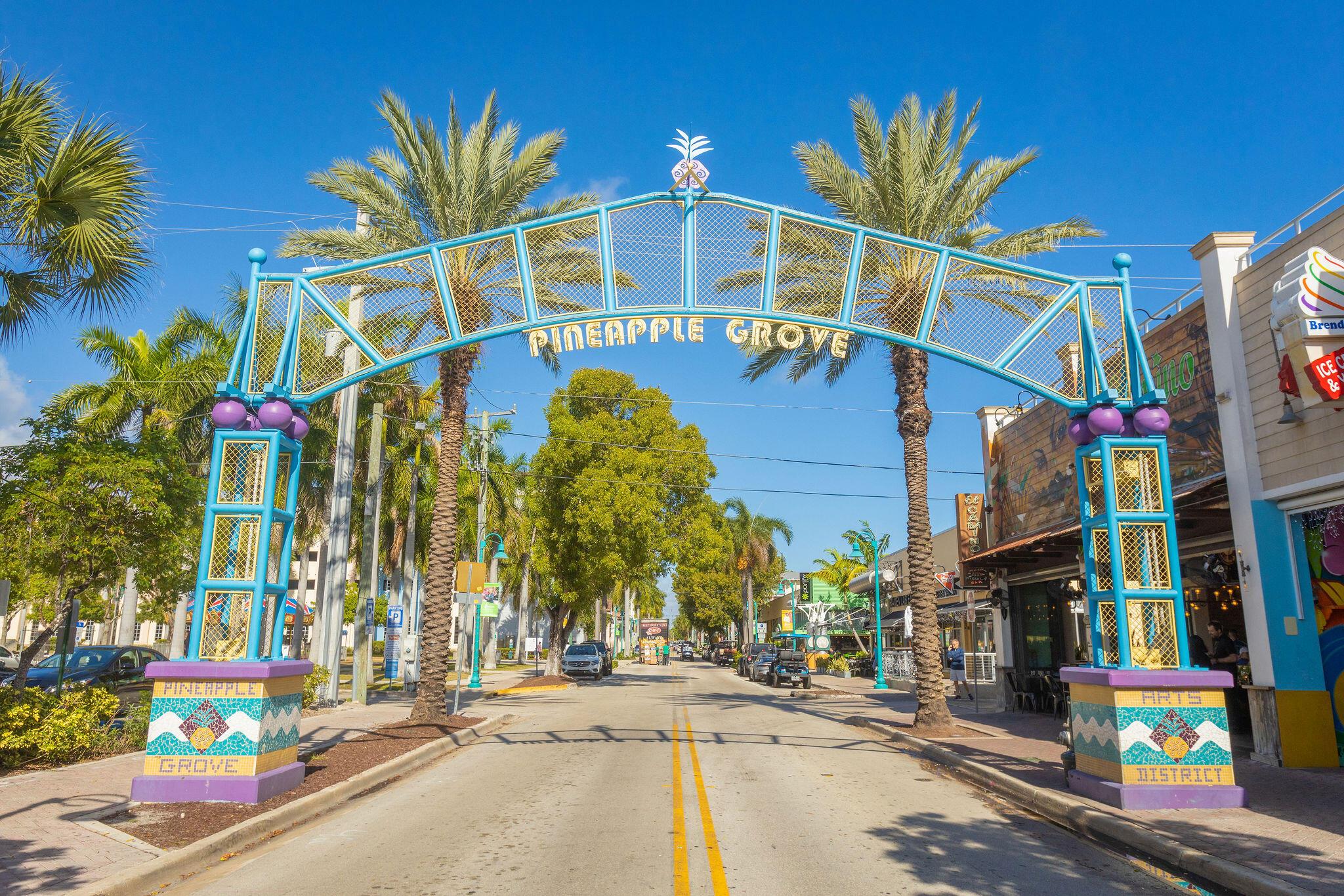 235 NE 1st Street 404