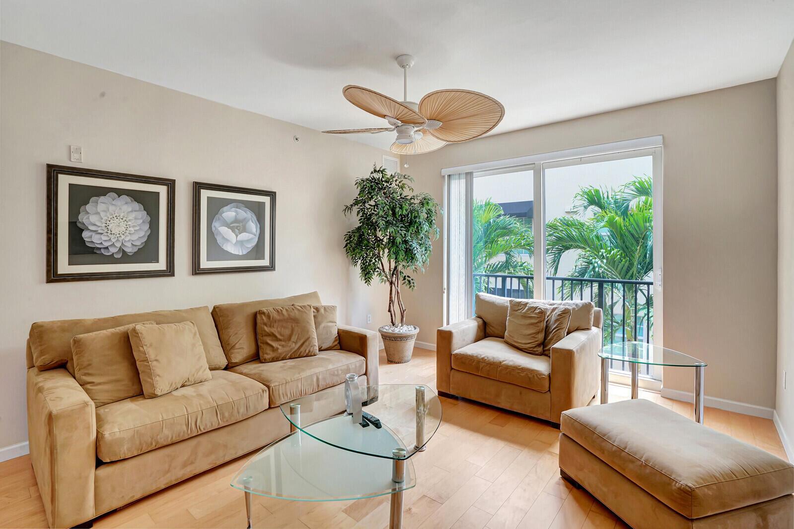 235 NE 1st Street 404