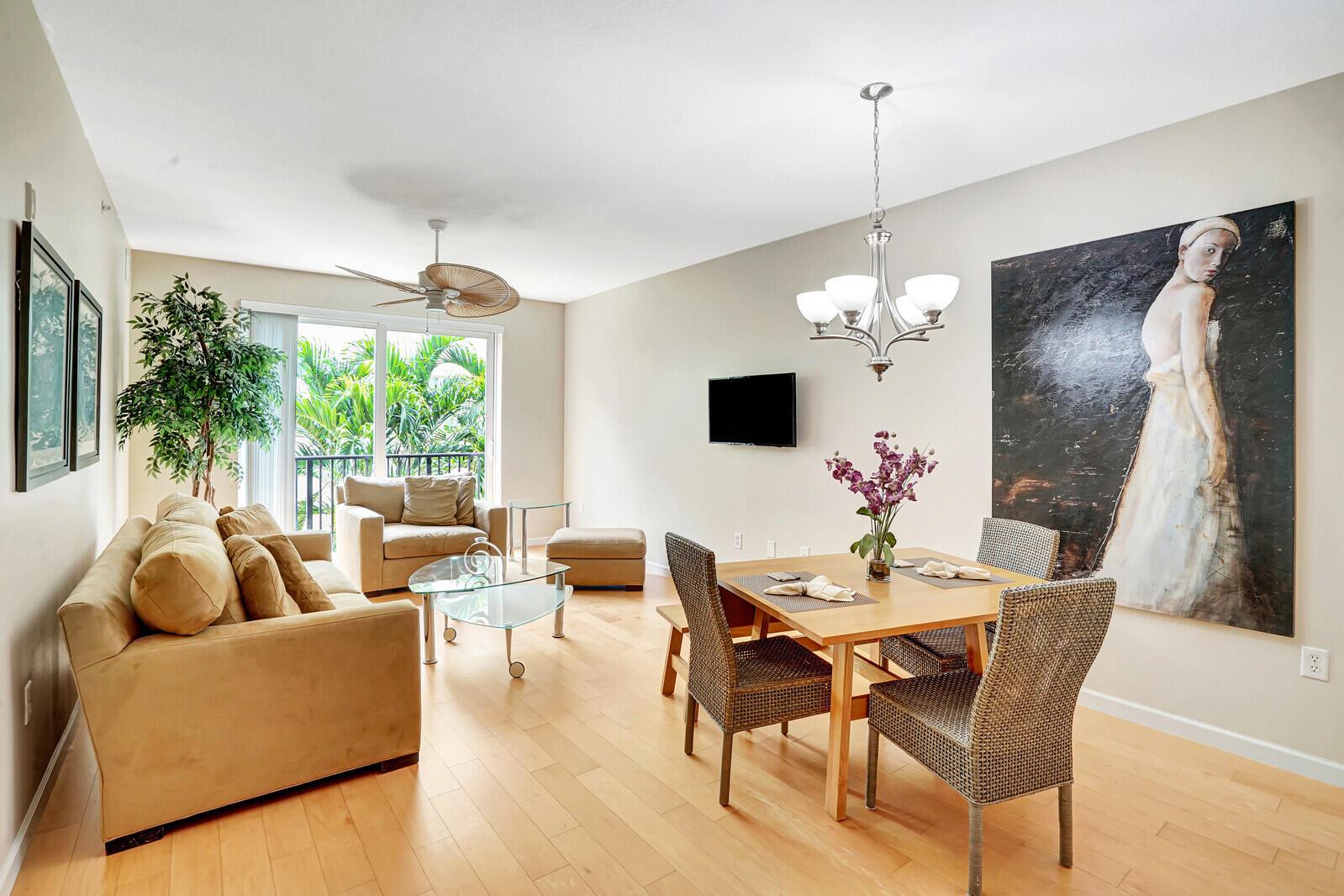 235 NE 1st Street 404