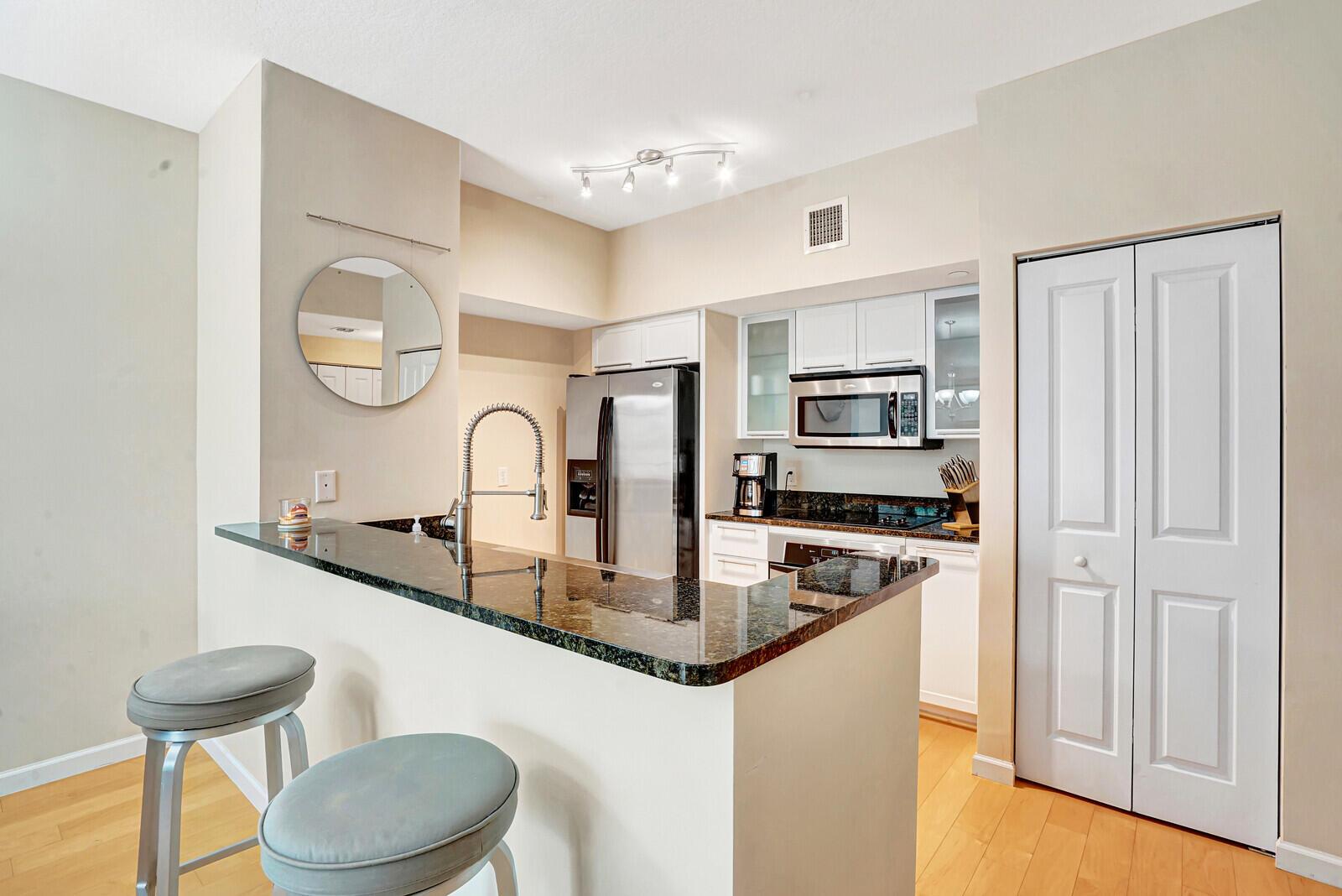 235 NE 1st Street 404