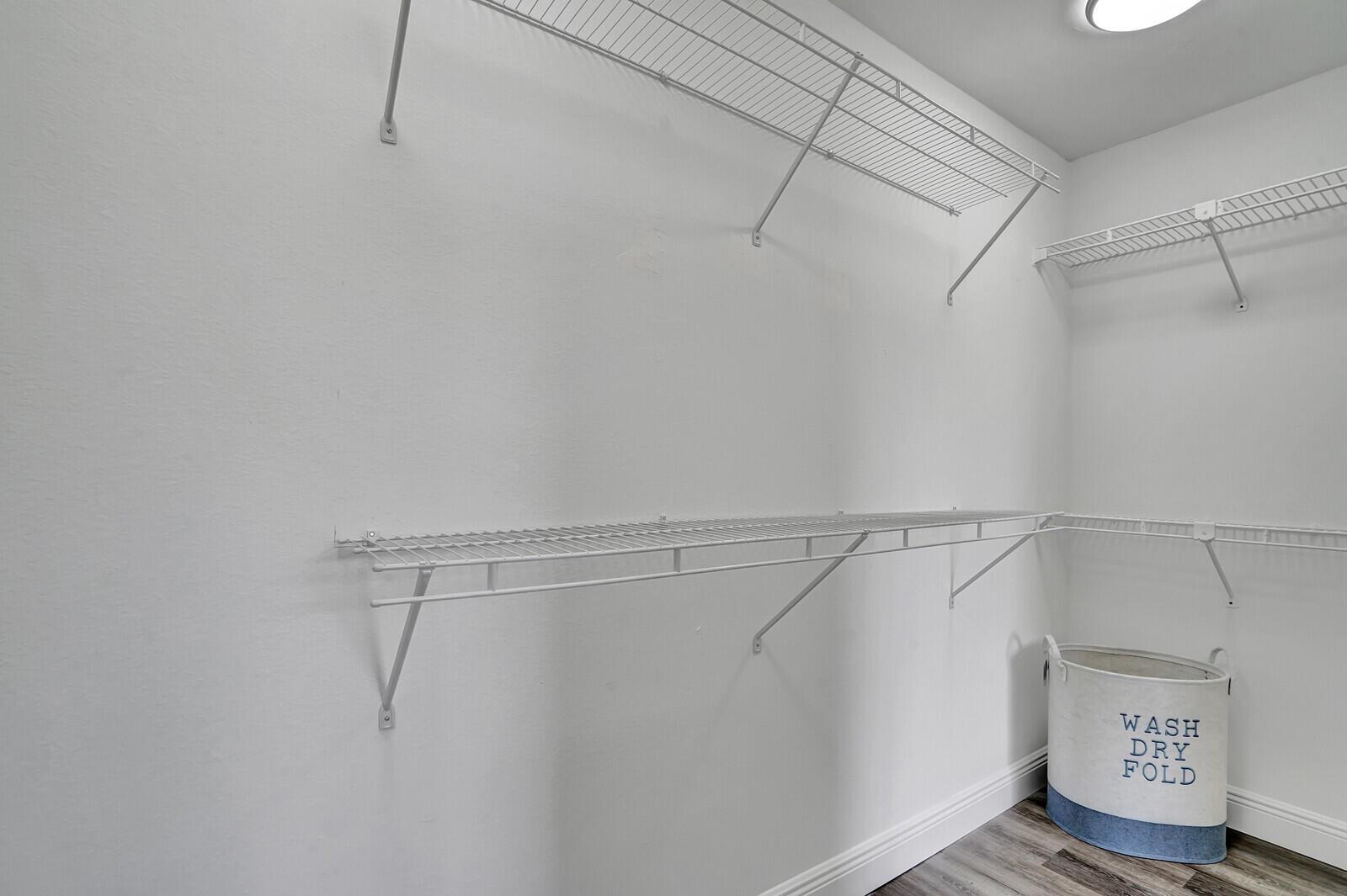 2317 N Congress Avenue 16