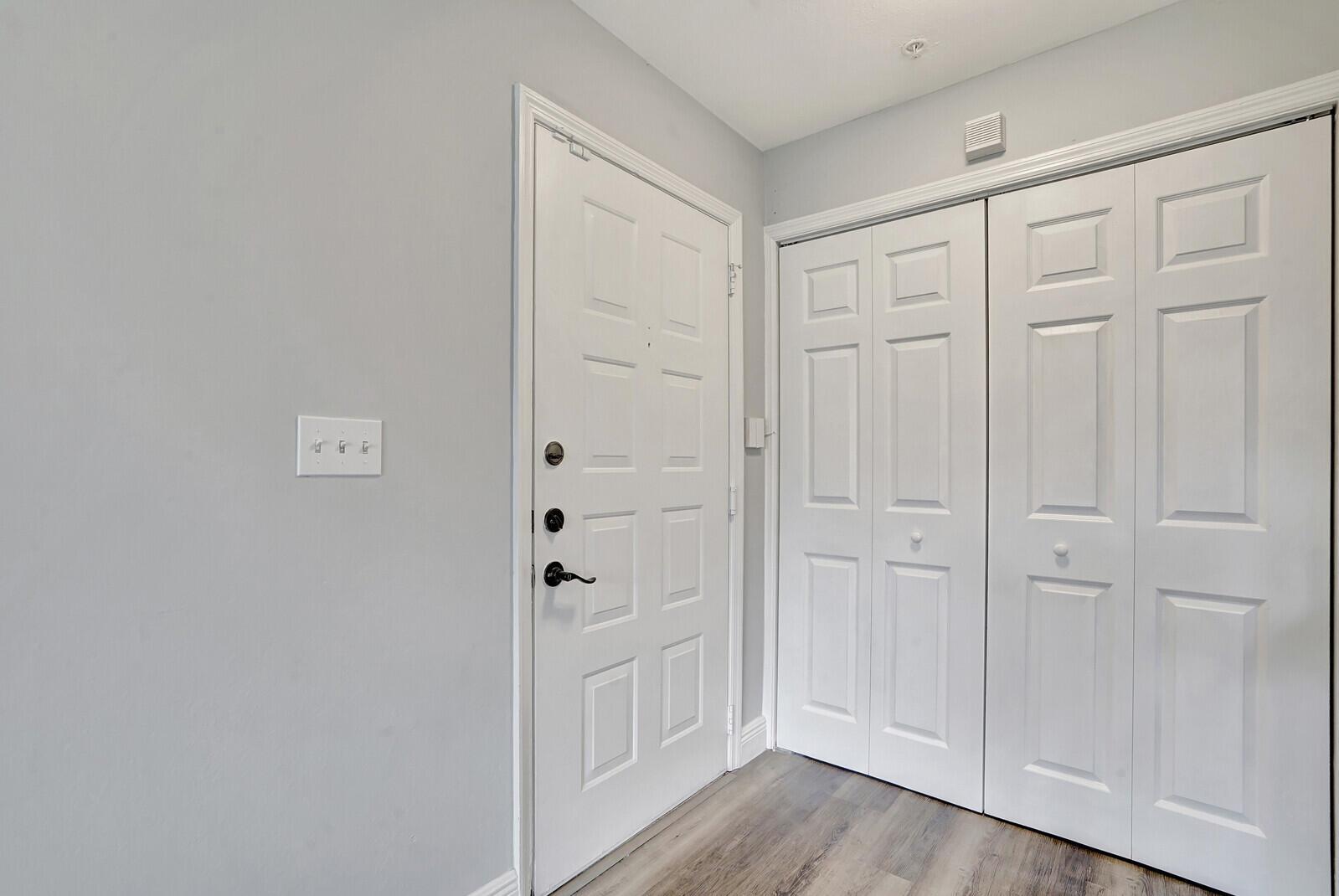 2317 N Congress Avenue 16