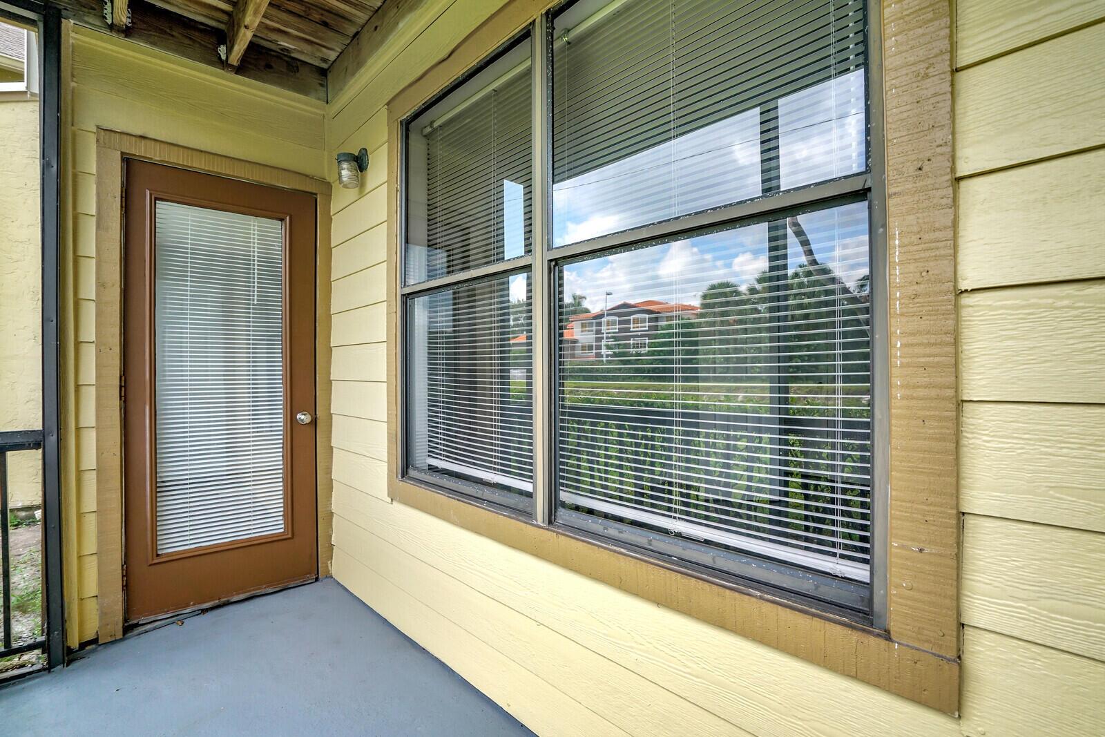 2317 N Congress Avenue 16