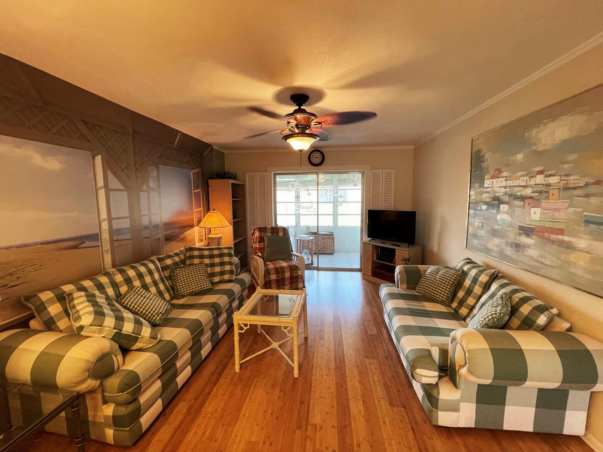 2111 NE 1st Court 204