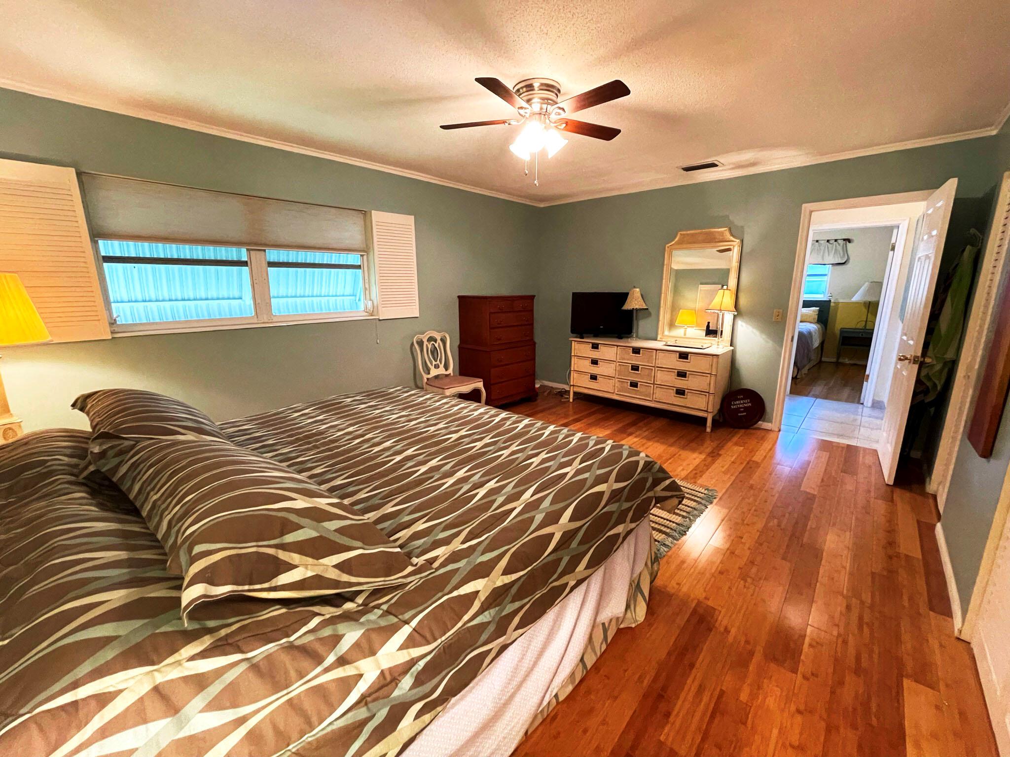 2111 NE 1st Court 204