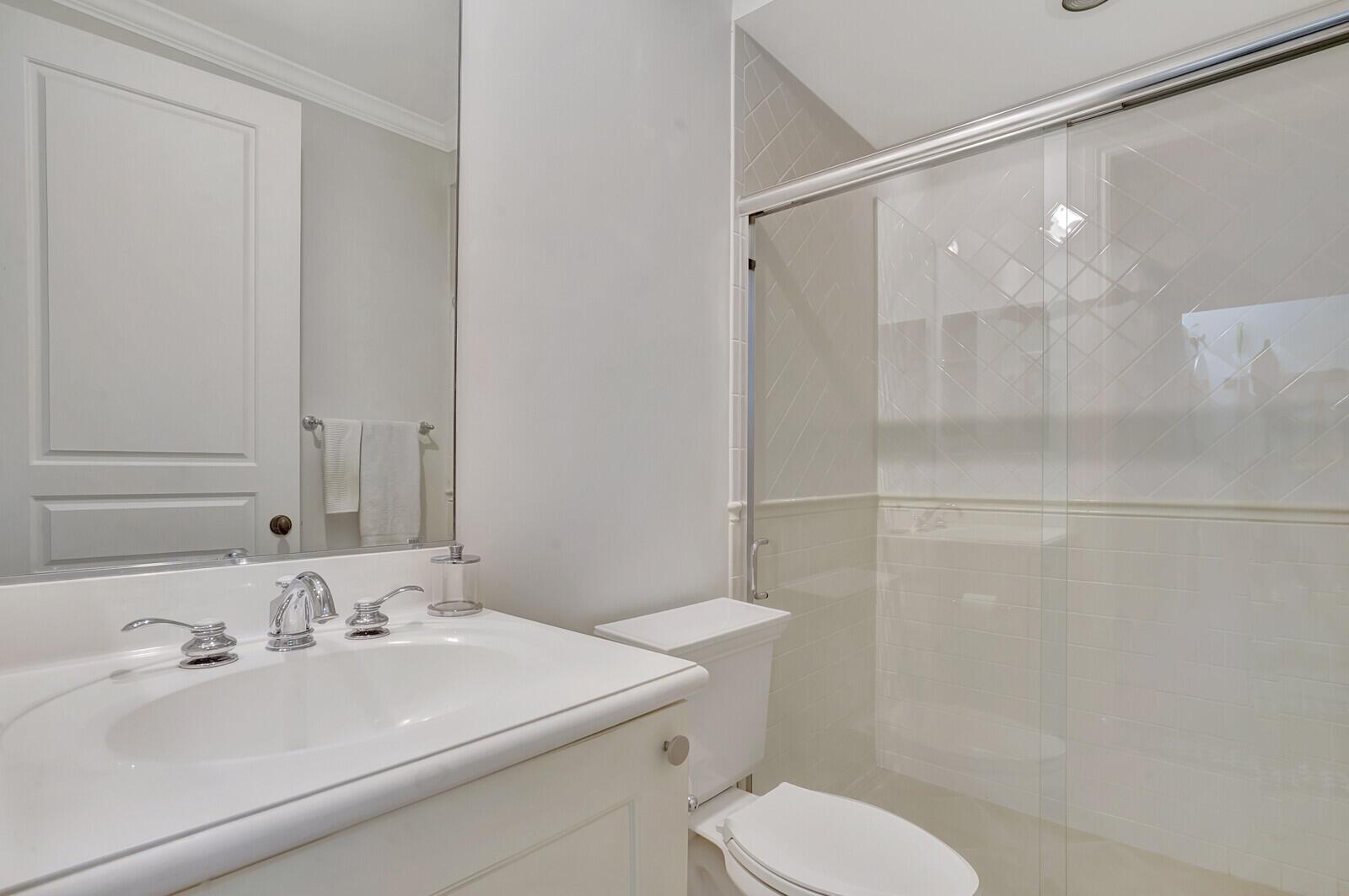 336 W Mallory Circle