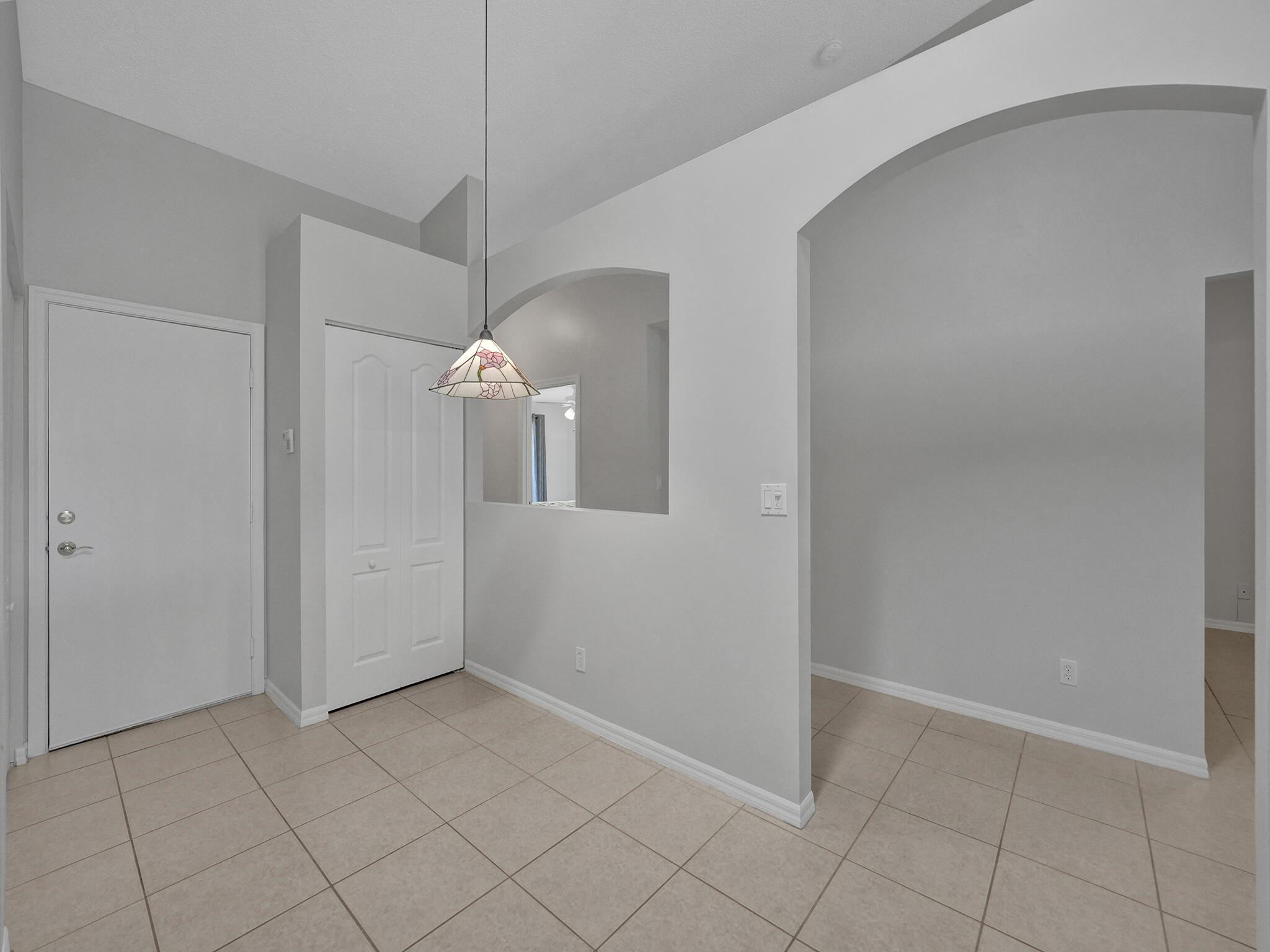 8527 Logia Circle Circle