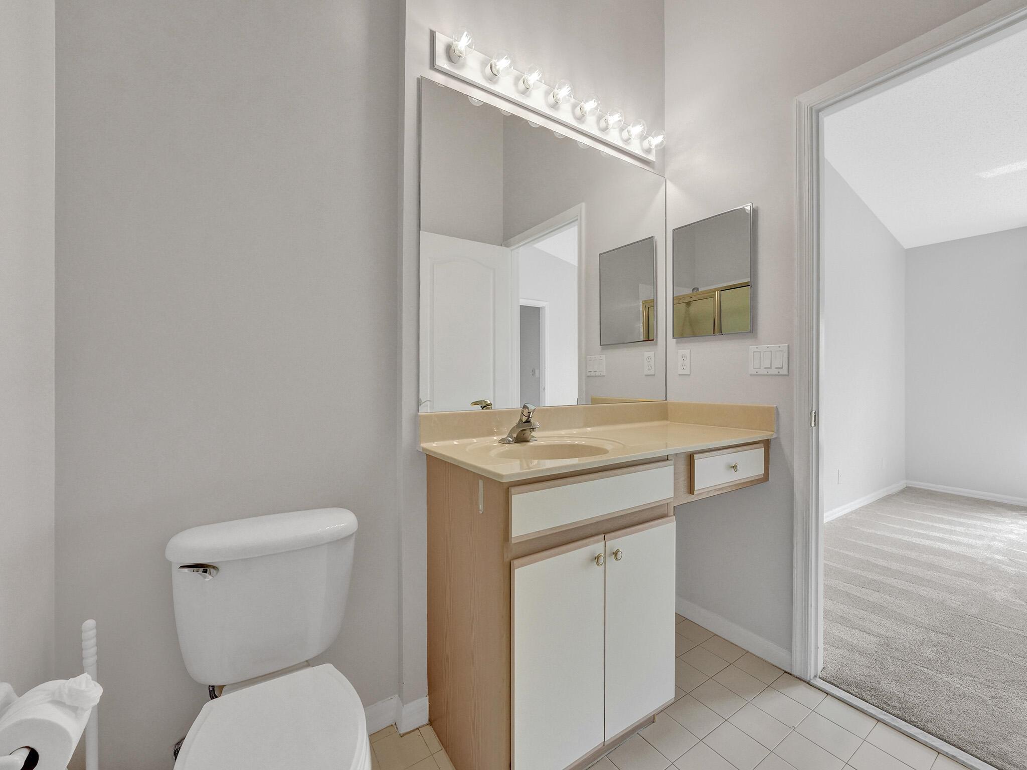 8527 Logia Circle Circle