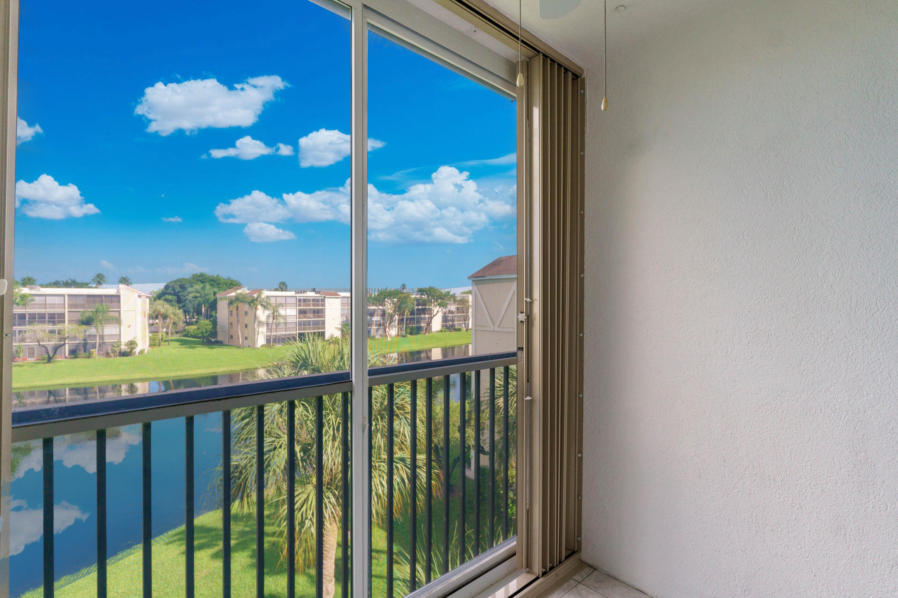 14310 Strathmore Lane 408