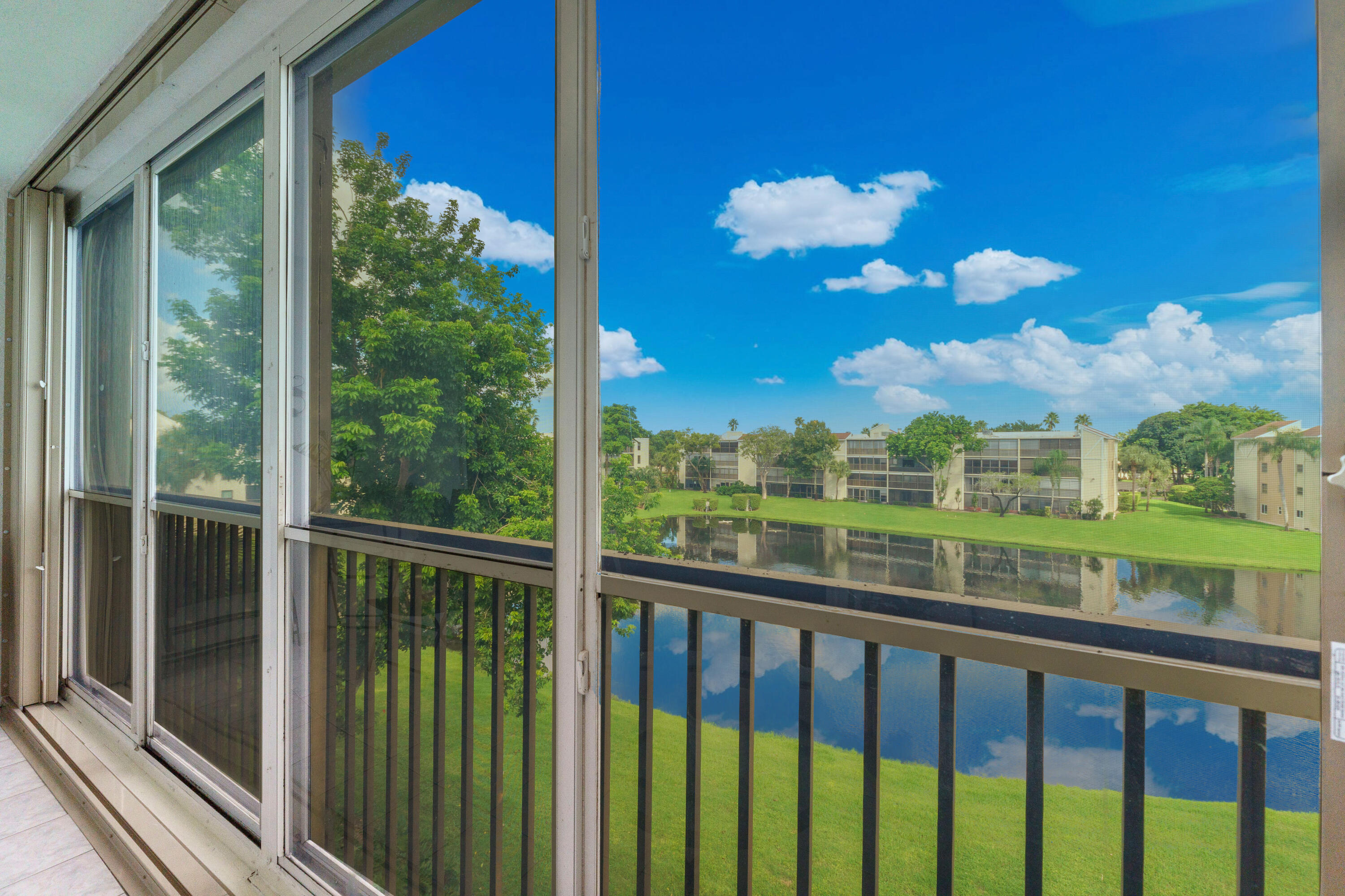 14310 Strathmore Lane 408