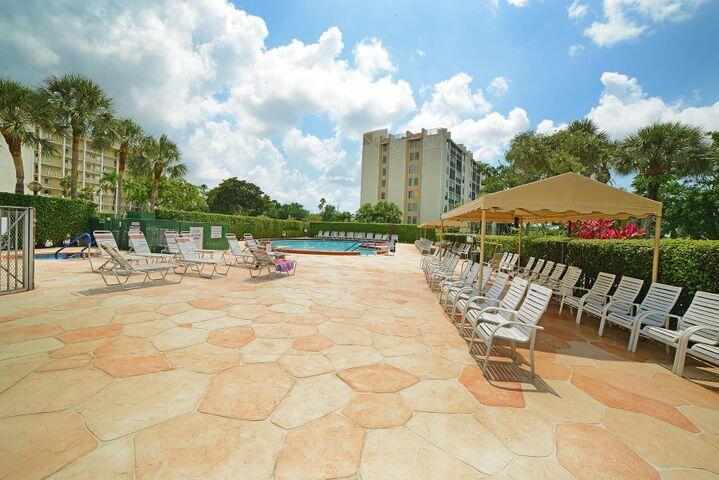 14310 Strathmore Lane 408