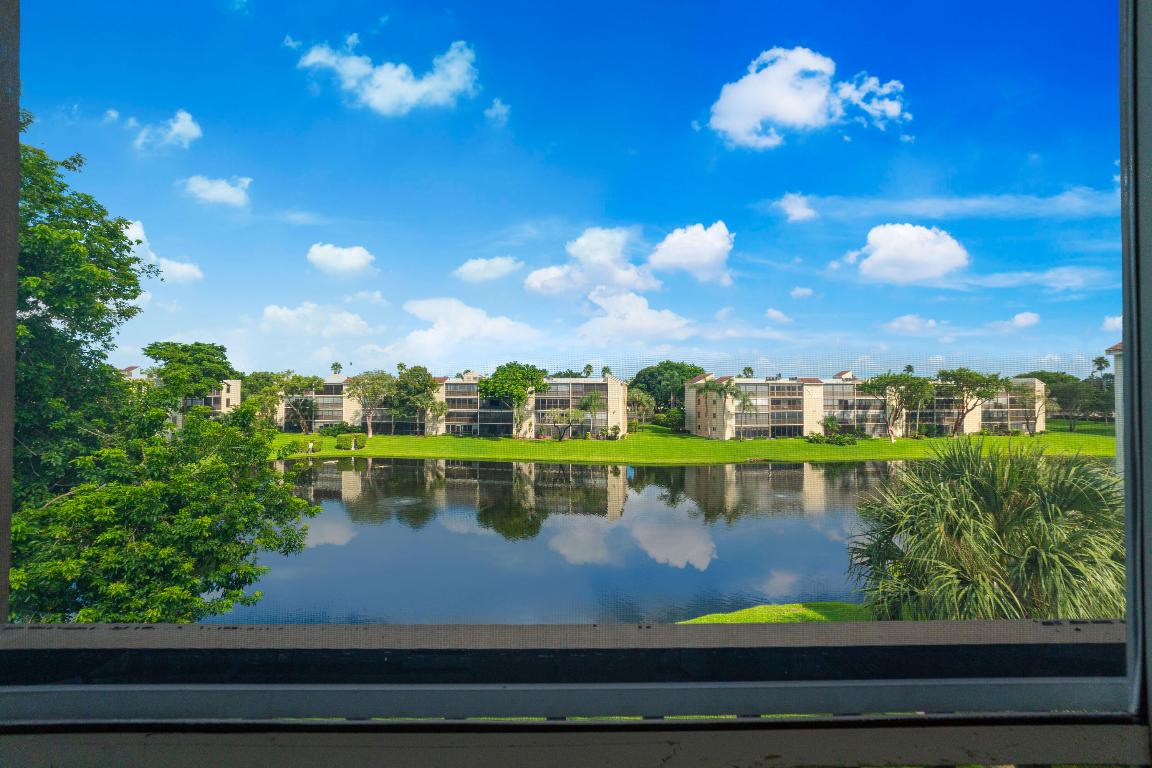 14310 Strathmore Lane 408