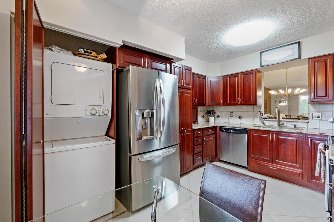 14310 Strathmore Lane 408