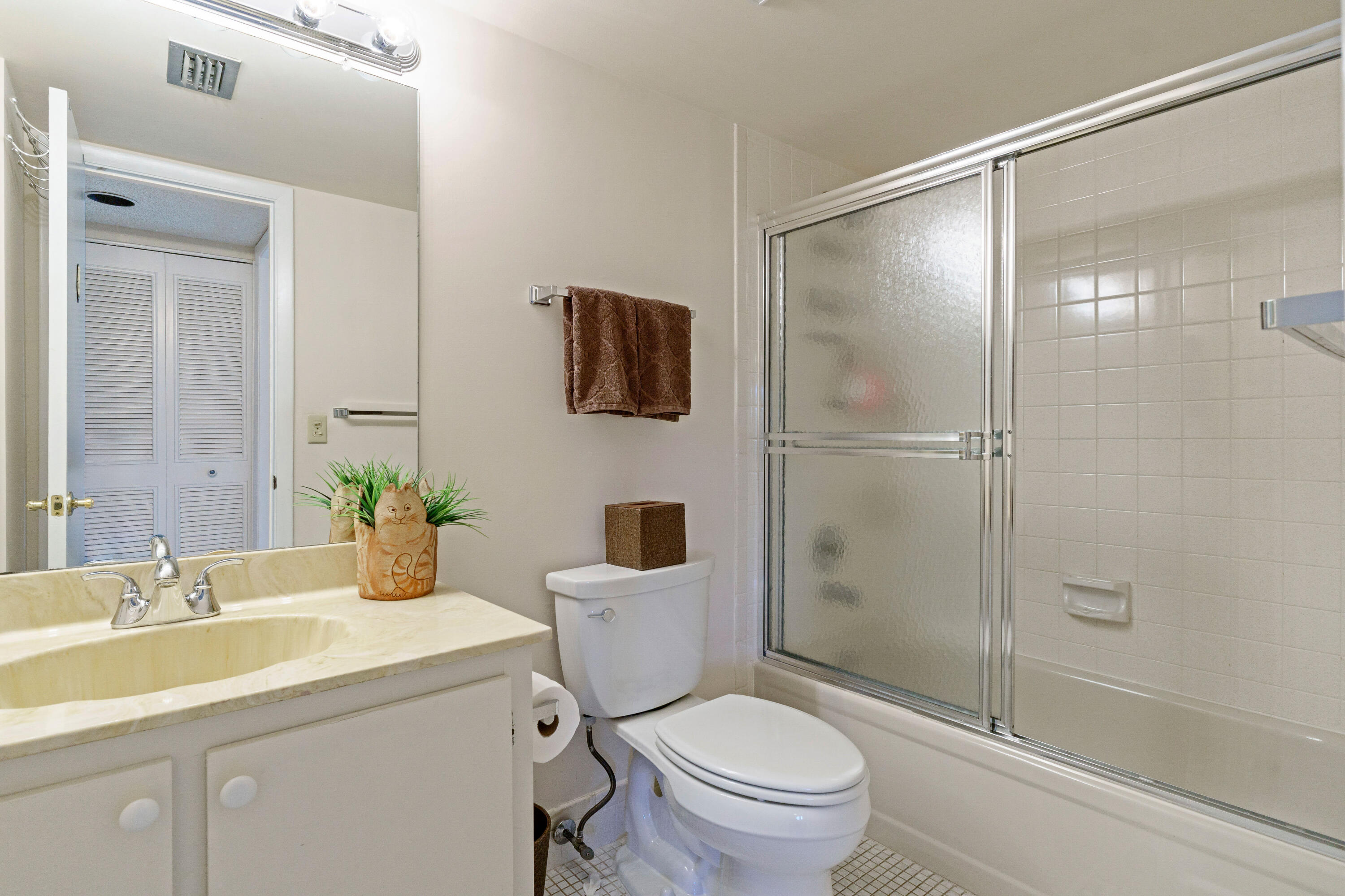 14310 Strathmore Lane 408