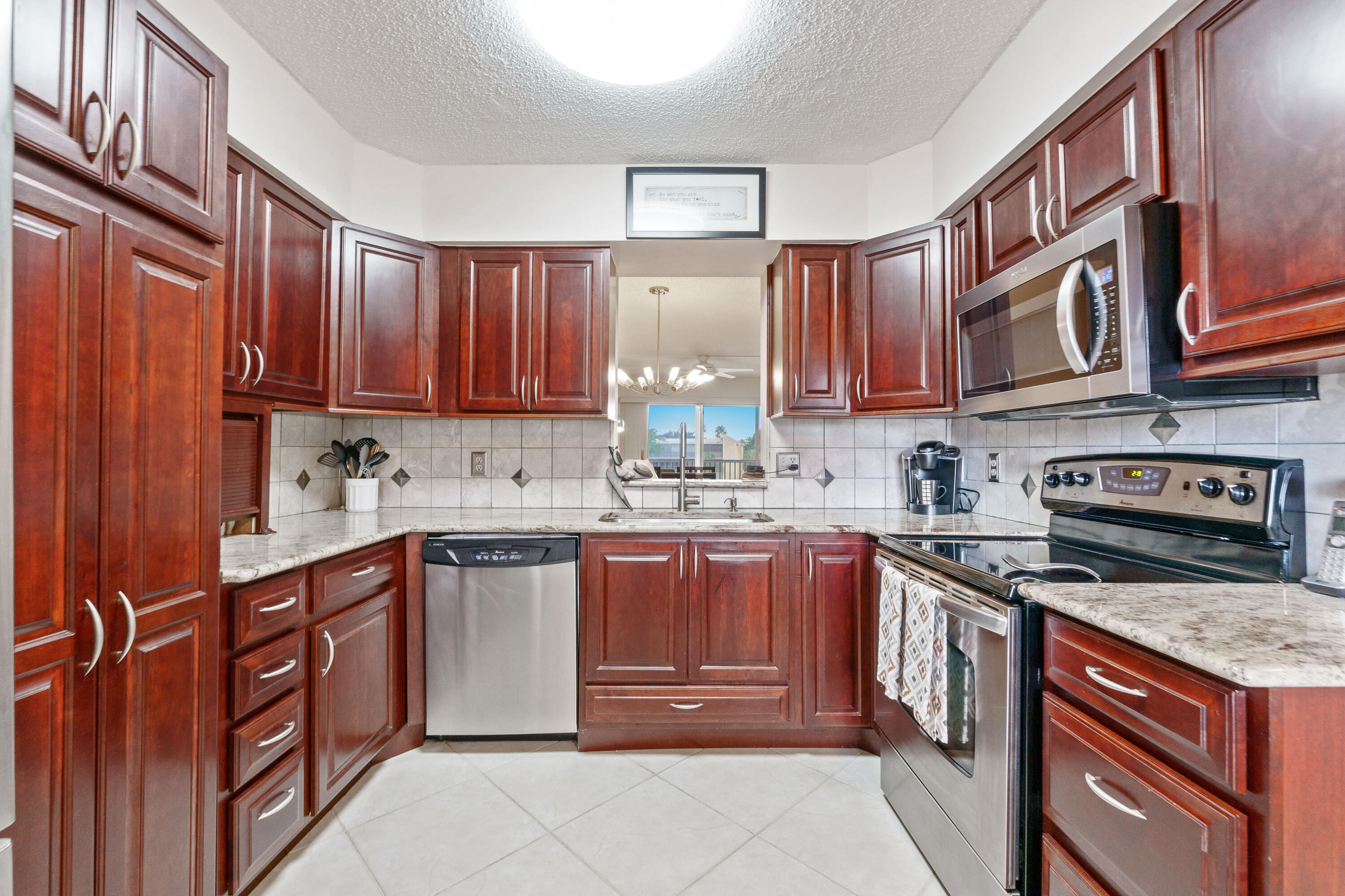 14310 Strathmore Lane 408