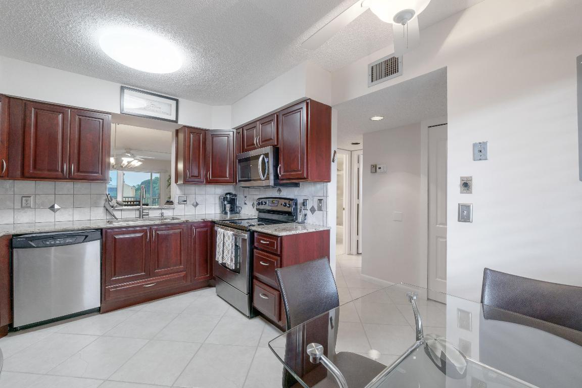 14310 Strathmore Lane 408