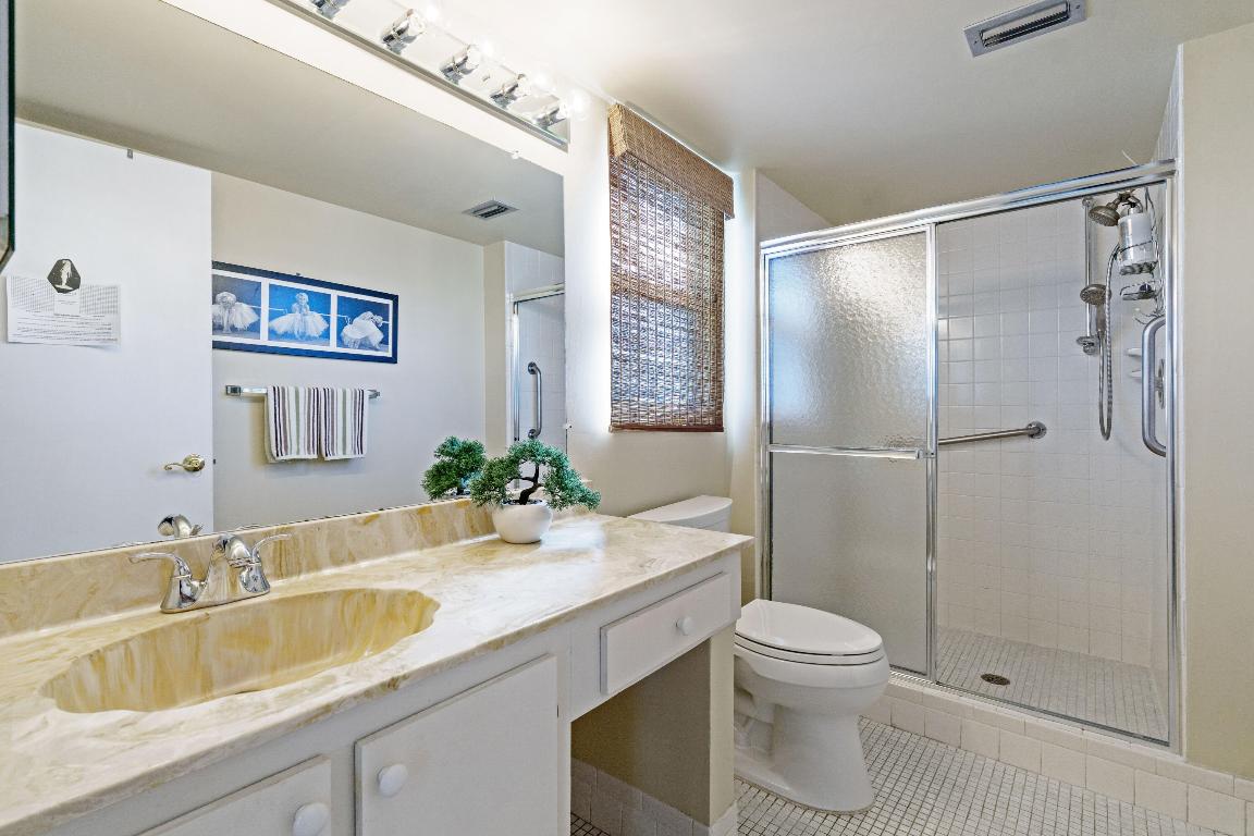 14310 Strathmore Lane 408