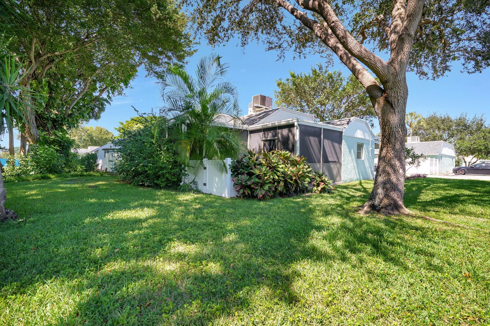 9258 SW 5th Street A