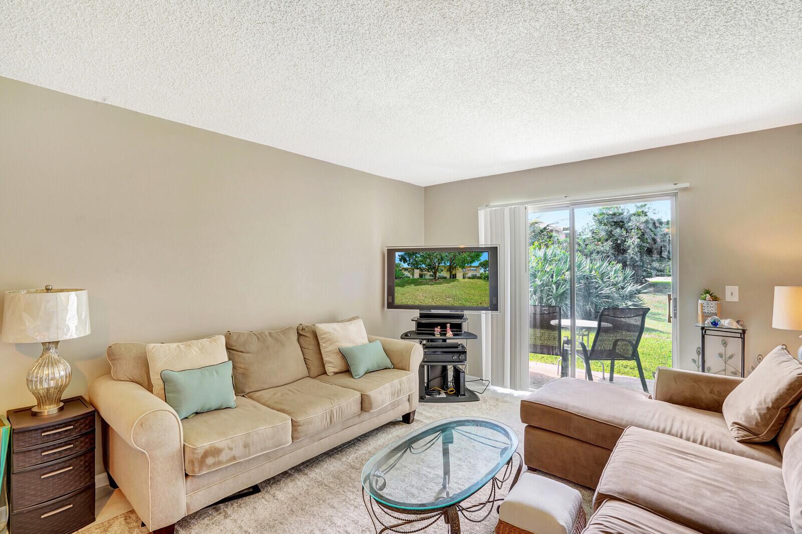 2755 W Atlantic Avenue D 101