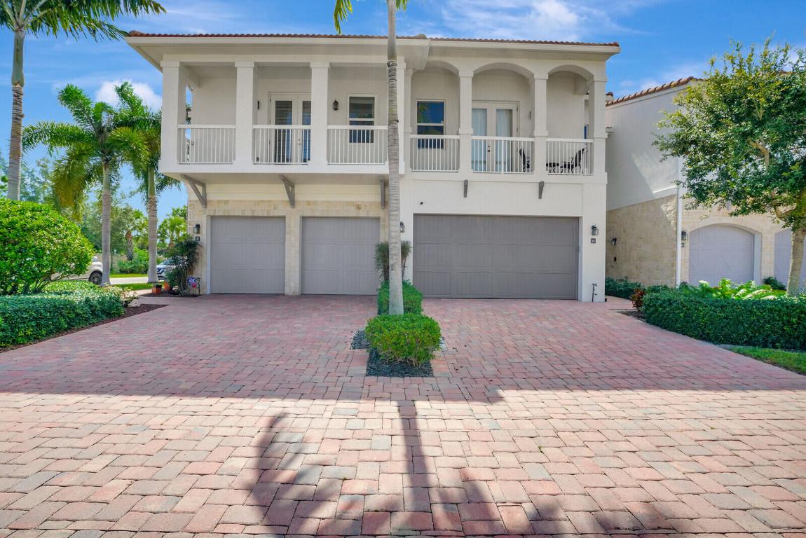 100 NW 69th Circle 46