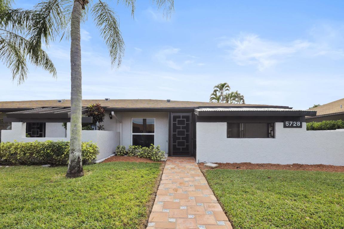 5728 Phoenix Palm Court C