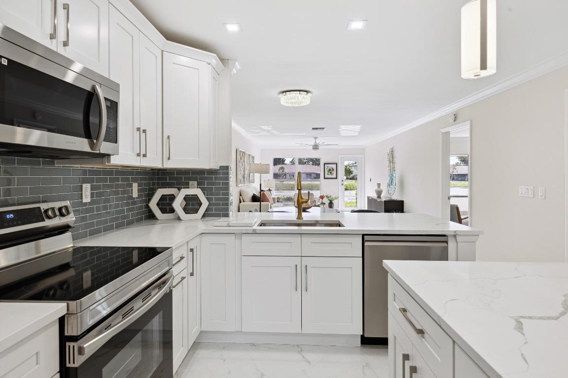 5728 Phoenix Palm Court C