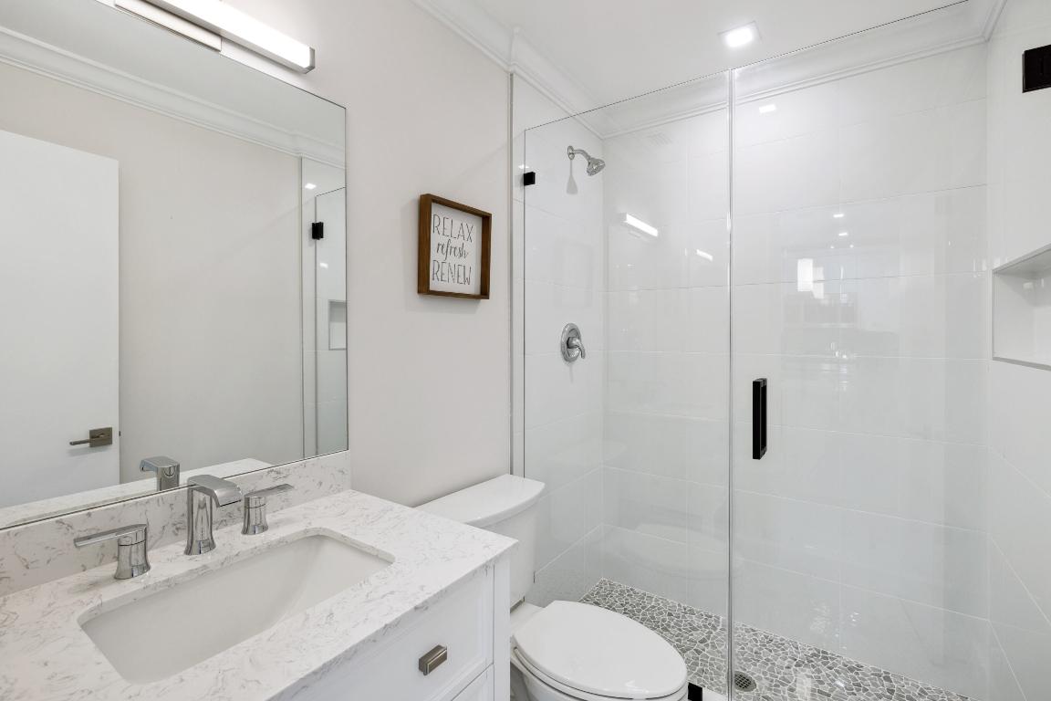 5728 Phoenix Palm Court C