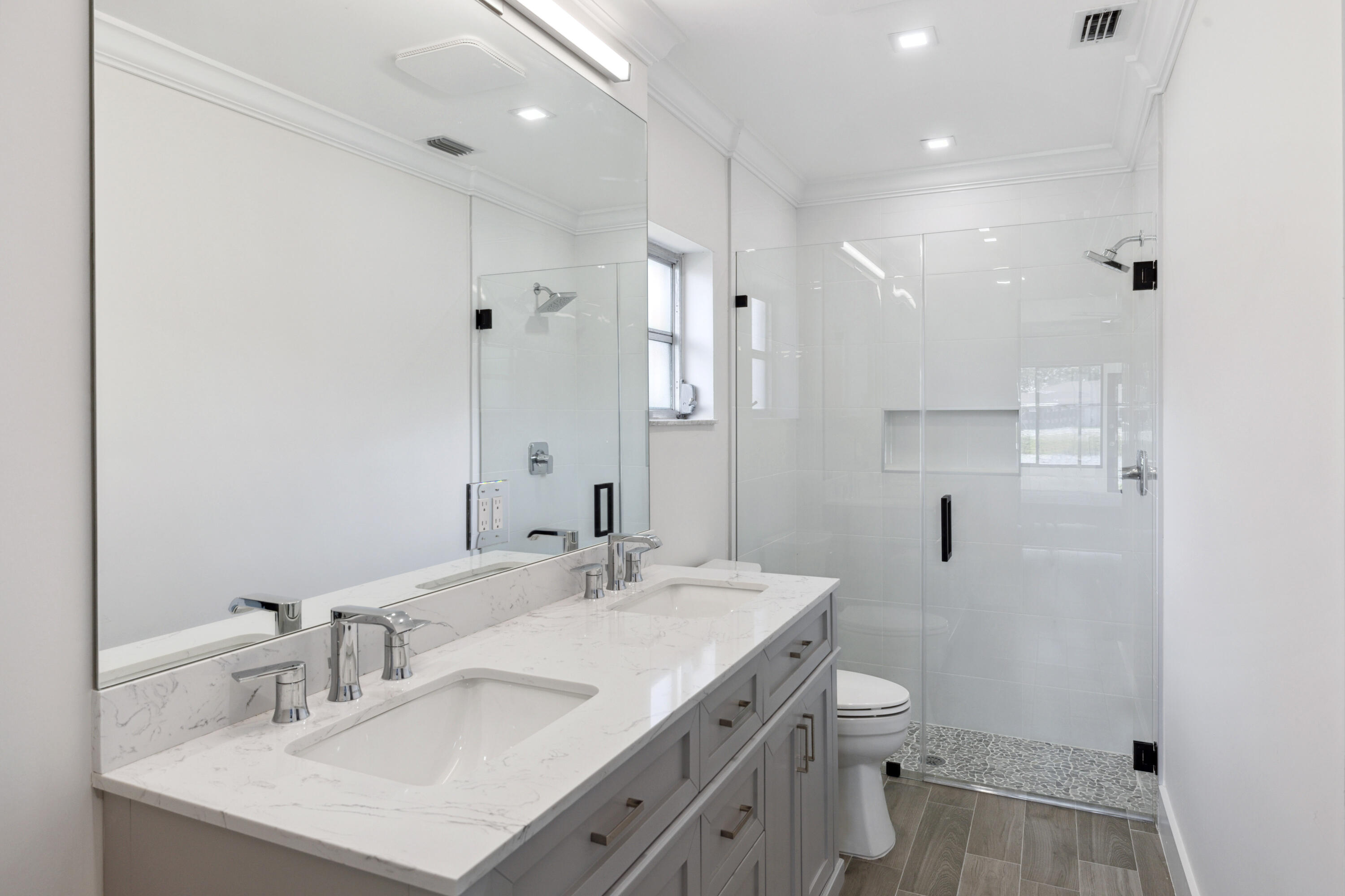 5728 Phoenix Palm Court C