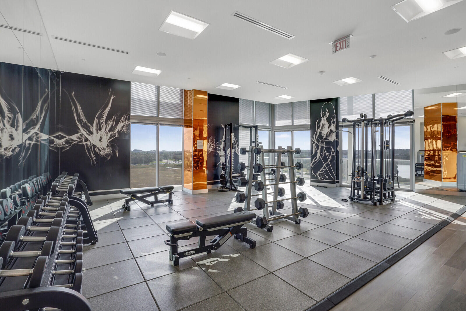 2000 Metropica Way 604