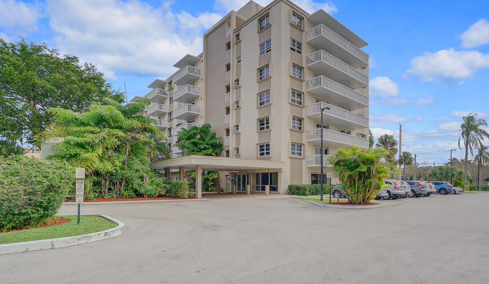 1831 NE 38th Street 202