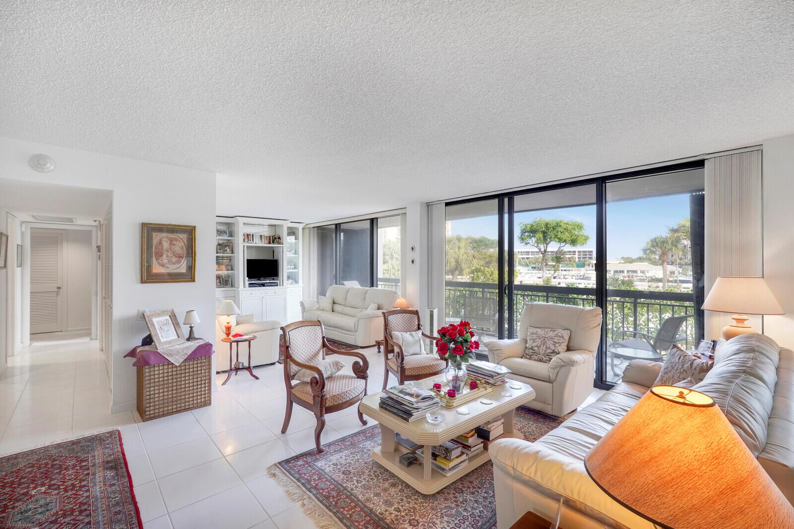 2701 N Ocean Boulevard E-201