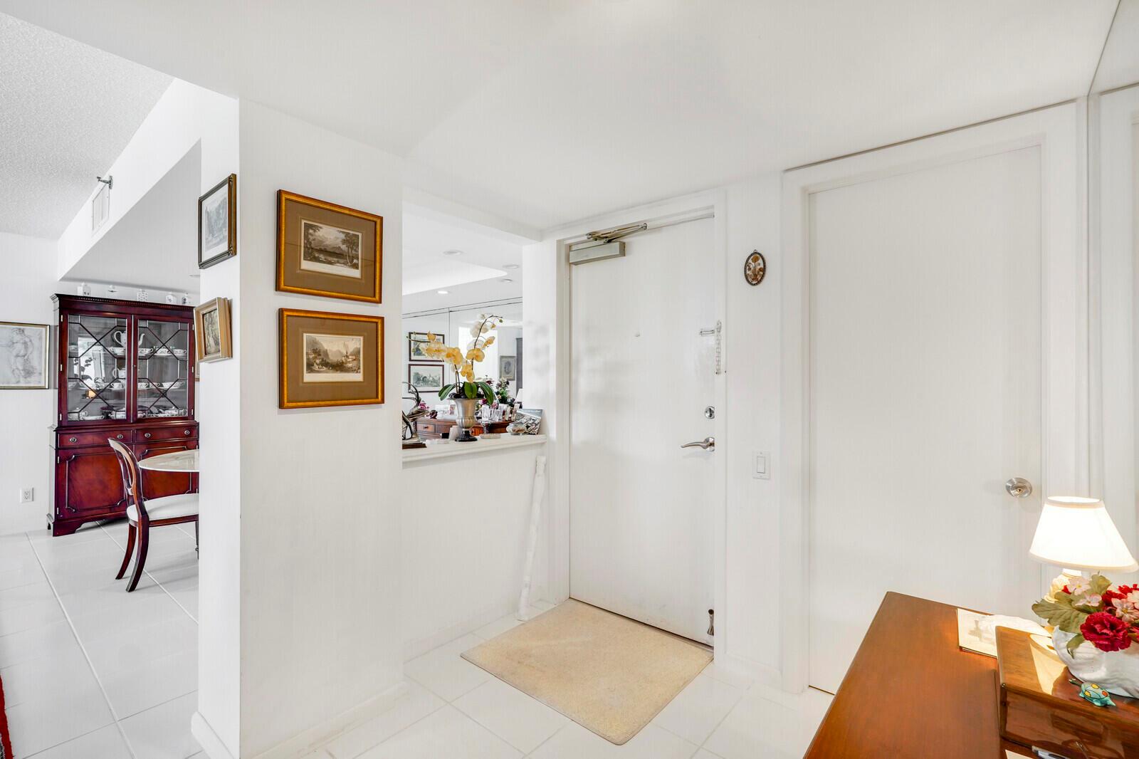 2701 N Ocean Boulevard E-201