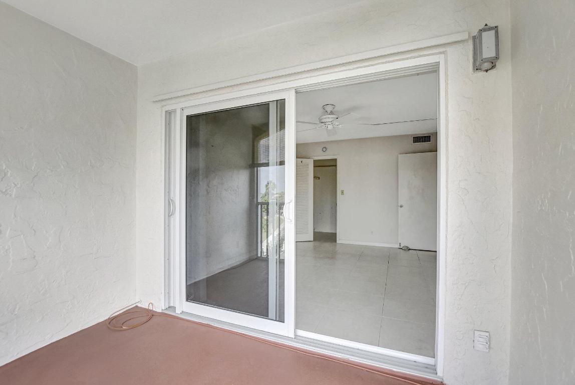 2871 N Ocean Boulevard F337