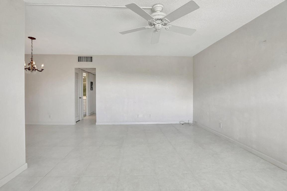 2871 N Ocean Boulevard F337